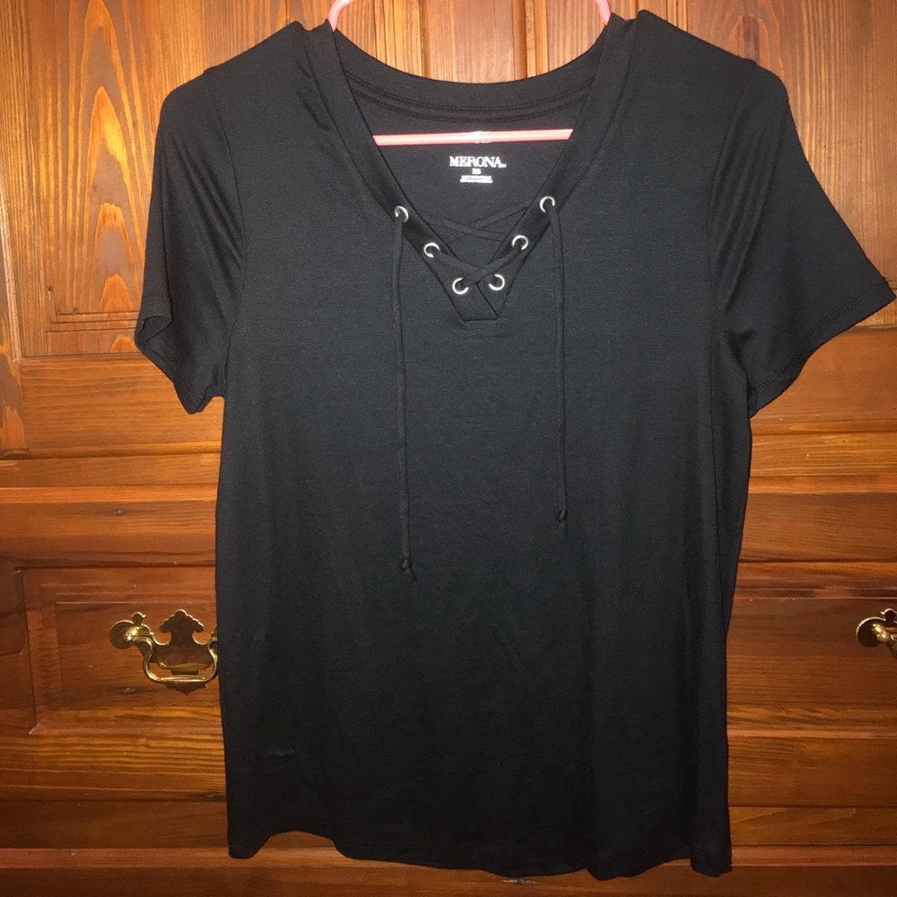 Target (Merona) Black criss cross shirt never worn